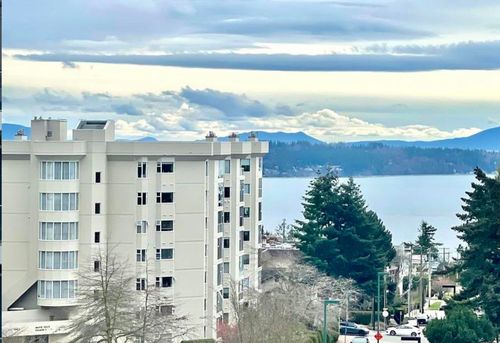 602-1501 Foster St, White Rock, BC, V4B0C3 | Card Image