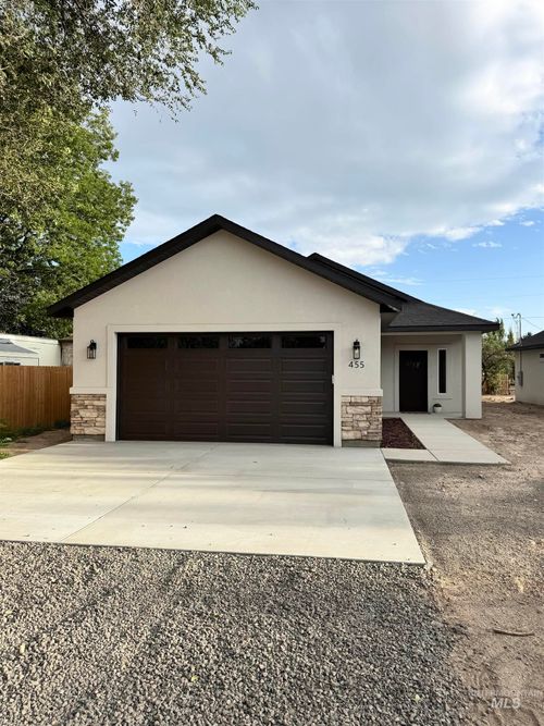 455 E Avenue C, Wendell, ID, 83355-5315 | Card Image