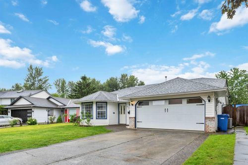 2717 Dehavilland Crt, Abbotsford, BC, V2T5L3 | Card Image