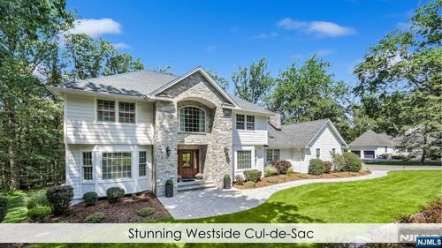 22 Jacob Rd, Twp Washingtn, NJ, 07676-3842 | Card Image