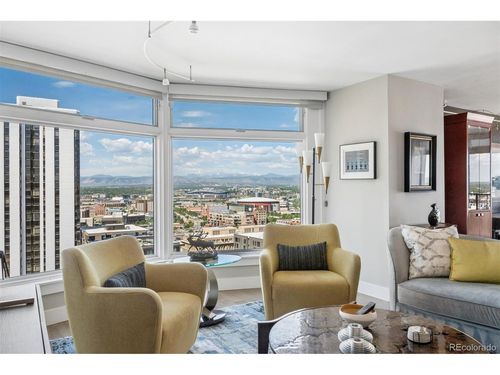 2210-1777 Larimer St, Denver, CO, 80202-1551 | Card Image