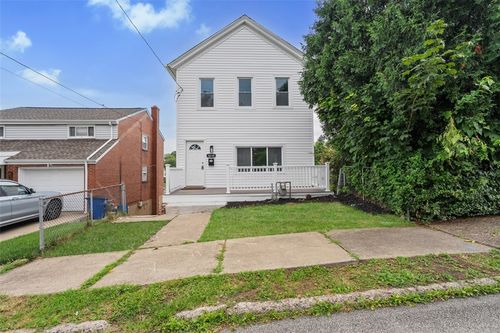 4239 Stanley St, Pittsburgh, PA, 15207-1118 | Card Image