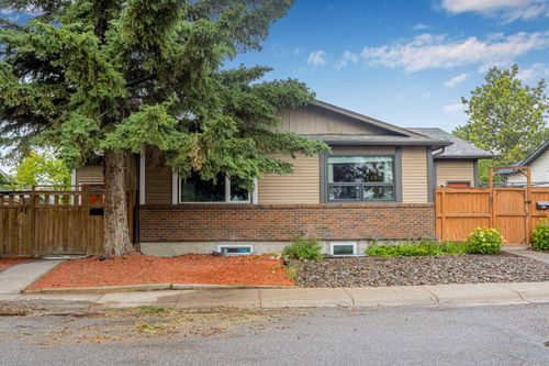83 Deerview Way Se, Calgary, AB, T2J6B4 | Card Image