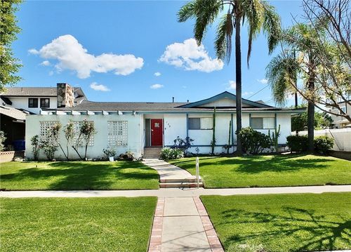 148 E 36th Street, Long Beach, CA, 90807 | Card Image