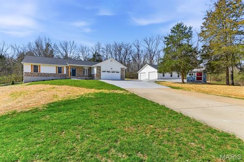 2952 Chris Drive, Villa Ridge, MO, 63089 | Card Image