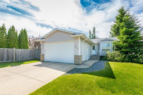 5605 23 St, Lloydminster, AB, T9V2V5 | Card Image