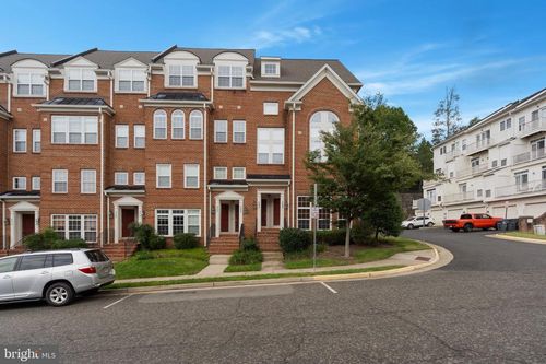 9606 Wigfall Way, MANASSAS PARK, VA, 20111-3091 | Card Image
