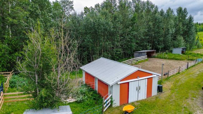 75077 Township Road 39 0, Home with 4 bedrooms, 2 bathrooms and 2 parking in Rural Clearwater County AB | Image 45