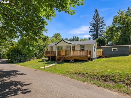 3946 Sw Cullen Blvd, Portland, OR, 97221-3530 | Card Image