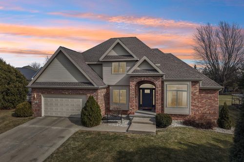 5735 Longford Ter, Fitchburg, WI, 53711-5874 | Card Image