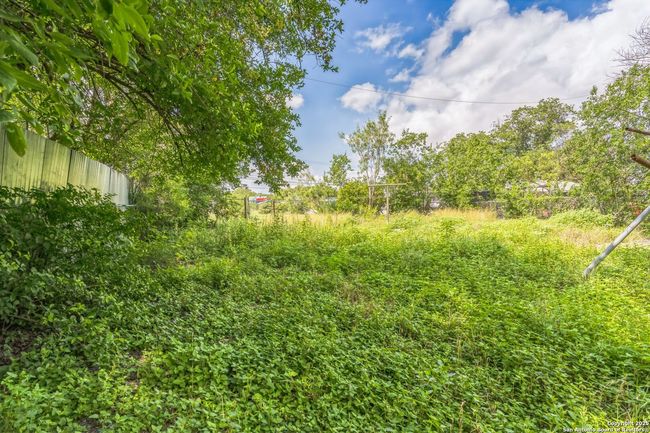 118 Gentry St, House other with 2 bedrooms, 1 bathrooms and null parking in San Antonio TX | Image 20