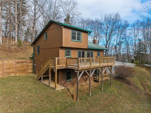 276 Storie Rd, Boone, NC, 28607-7062 | Card Image