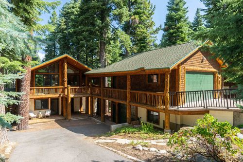 10510 Whiskey Jack Court, Truckee, CA, 96161 | Card Image