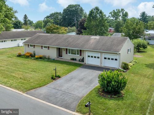1408 Curtin St, STATE COLLEGE, PA, 16803-3019 | Card Image