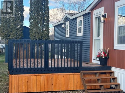 25 1st St, Sussex Corner, NB, E4E2W2 | Card Image