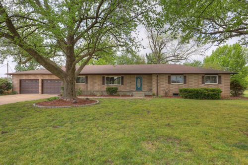 13200 Oregon Ln, Neosho, MO, 64850-7718 | Card Image
