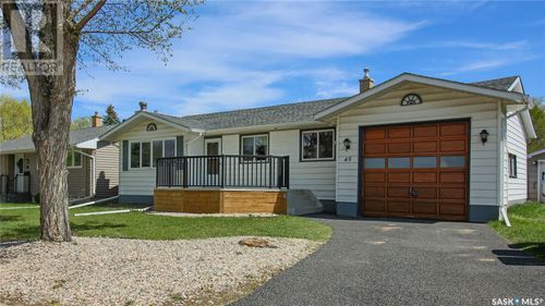 40 Upland Dr, Regina, SK, S4R0B9 | Card Image