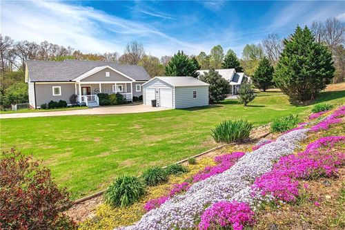 18 Shady Grove Ln, Blue Ridge, GA, 30513-6877 | Card Image