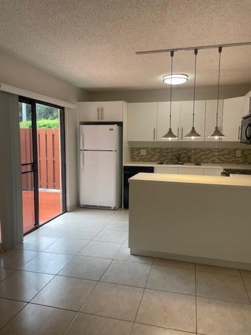 47a-3312 Spanish Wells Dr, Delray Beach, FL, 33445-5413 | Card Image