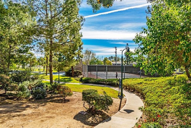 18 - 25611 Quail Run, Condo with 2 bedrooms, 2 bathrooms and 2 parking in Mission Viejo CA | Image 28