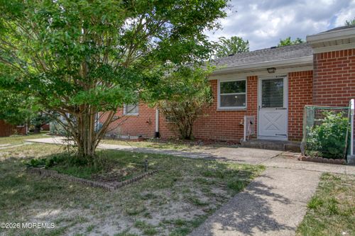 g-14 Independence Pkwy, Whiting, NJ, 08759 | Card Image