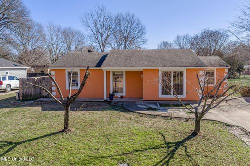 3045 Normandy Dr, Horn Lake, MS, 38637-1612 | Card Image