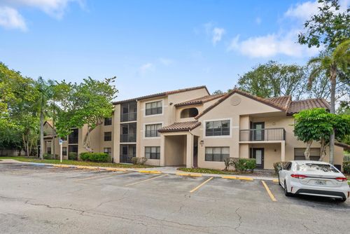 25-4201 W Mcnab Rd, Pompano Beach, FL, 33069-4904 | Card Image