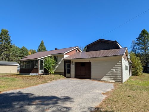 257 Albert St, Sundridge, ON, P0A1Z0 | Card Image