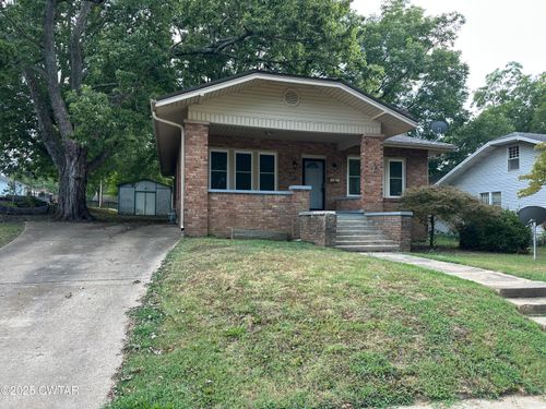 33 W End Ave, Mc Kenzie, TN, 38201-2167 | Card Image