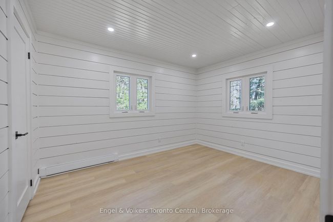 2481 Falkenburg Rd, House other with 3 bedrooms, 1 bathrooms and 6 parking in Port Carling ON | Image 22