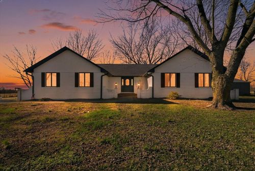 575 N Lemmon Ave, Bolivar, MO, 65613-8217 | Card Image