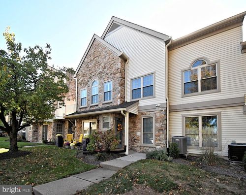 210 Remington Ct, CHALFONT, PA, 18914-2206 | Card Image