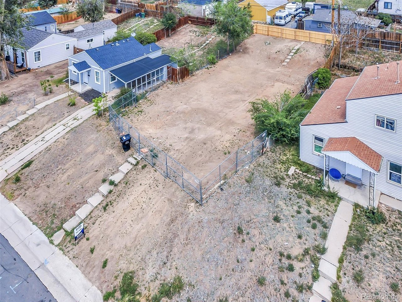 Land in Denver 2