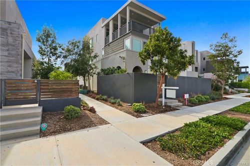 268 Novel, Irvine, CA, 92618-1792 | Card Image