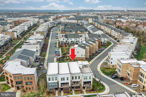 23117 Cottonwillow Sq, BRAMBLETON, VA, 20148-4963 | Card Image