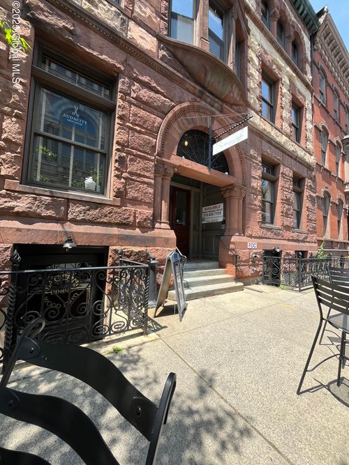 303-33 2nd St, Troy, NY, 12180-4077 | Card Image