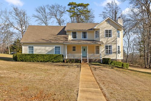 7701 Diamondhead Dr, Ooltewah, TN, 37363-9701 | Card Image