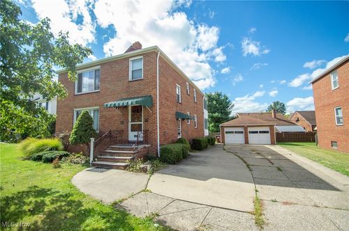 6474 Ridge Rd, Parma, OH, 44129-5039 | Card Image