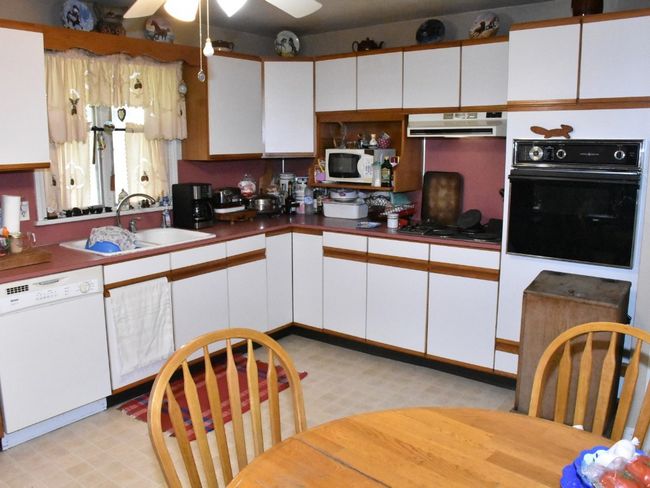 18225 Grange Center Rd, House other with 1 bedrooms, 1 bathrooms and null parking in Saegertown PA | Image 12
