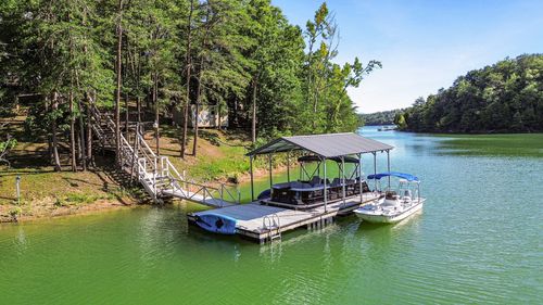 2517 Angler Way, Sevierville, TN, 37876-5801 | Card Image
