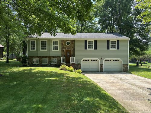 19611 Chad Ln, Meadville, PA, 16335-8189 | Card Image