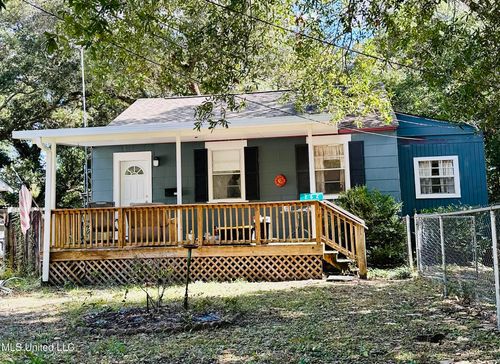 262 Forrest Ave, Biloxi, MS, 39530-2941 | Card Image