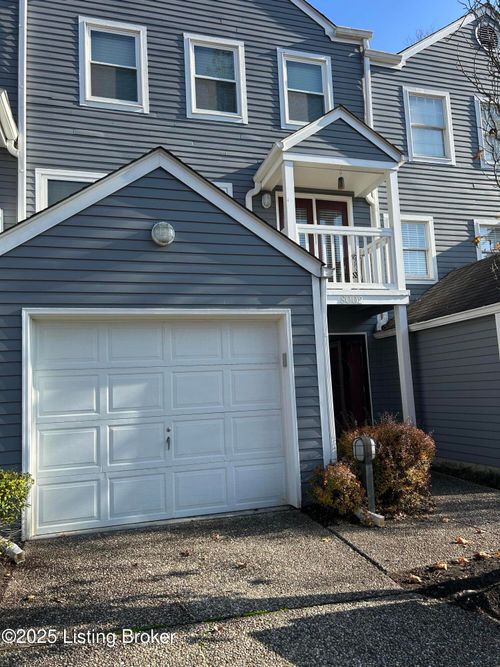 8002-8002 Harrods Landing Dr, Prospect, KY, 40059-9379 | Card Image