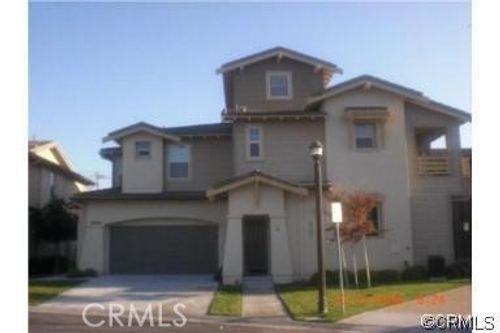25056 Driftoak St, Murrieta, CA, 92562-5813 | Card Image