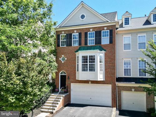 43764 Lees Mill Sq, LEESBURG, VA, 20176-3821 | Card Image