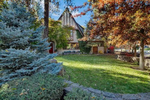 107 Nw Drake Rd, Bend, OR, 97703-2311 | Card Image