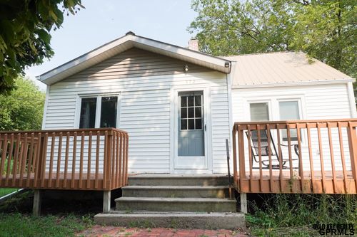 372 6th St, Burr, NE, 68324-1000 | Card Image