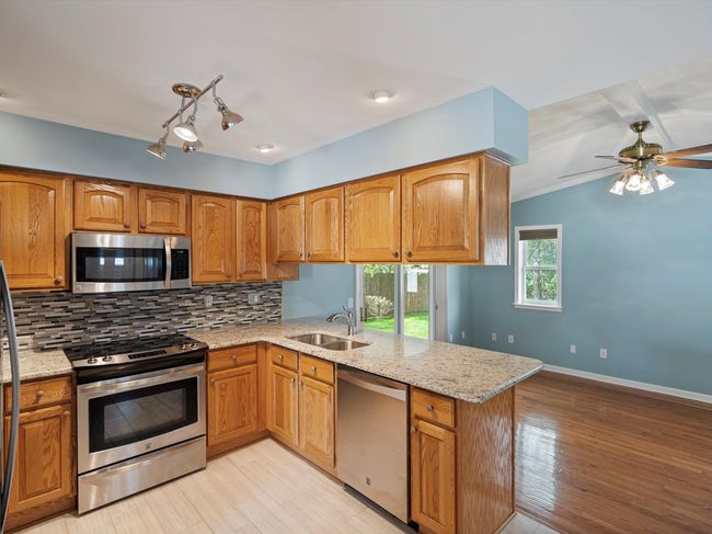 41615 Westmeath Cir, House other with 3 bedrooms, 2 bathrooms and null parking in Clinton Twp MI | Image 10