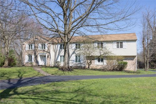 3475 Rolling Hills Drive, Pepper Pike, OH, 44124 | Card Image