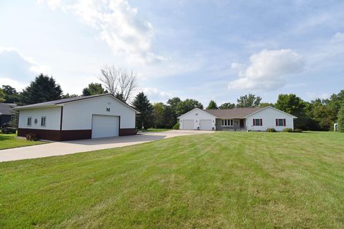 lot-2-2645-2 Quasqueton Diagonal Blvd, Independence, IA, 50644-9328 | Card Image